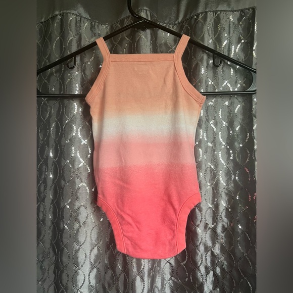 Old Navy Sleeveless Bodysuit for Baby 6-12M - Picture 4 of 4